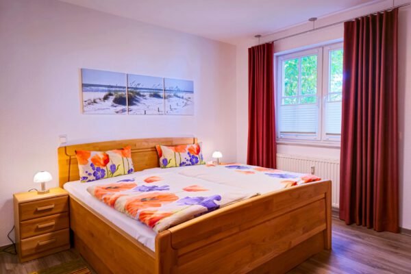 Schlafzimmer 3-Raum-Ferienwohnung in Binz auf Rügen